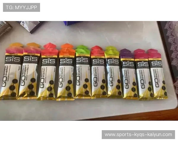 足球能量胶是否成为比赛中快速补能的重要方式与实用品选择标准